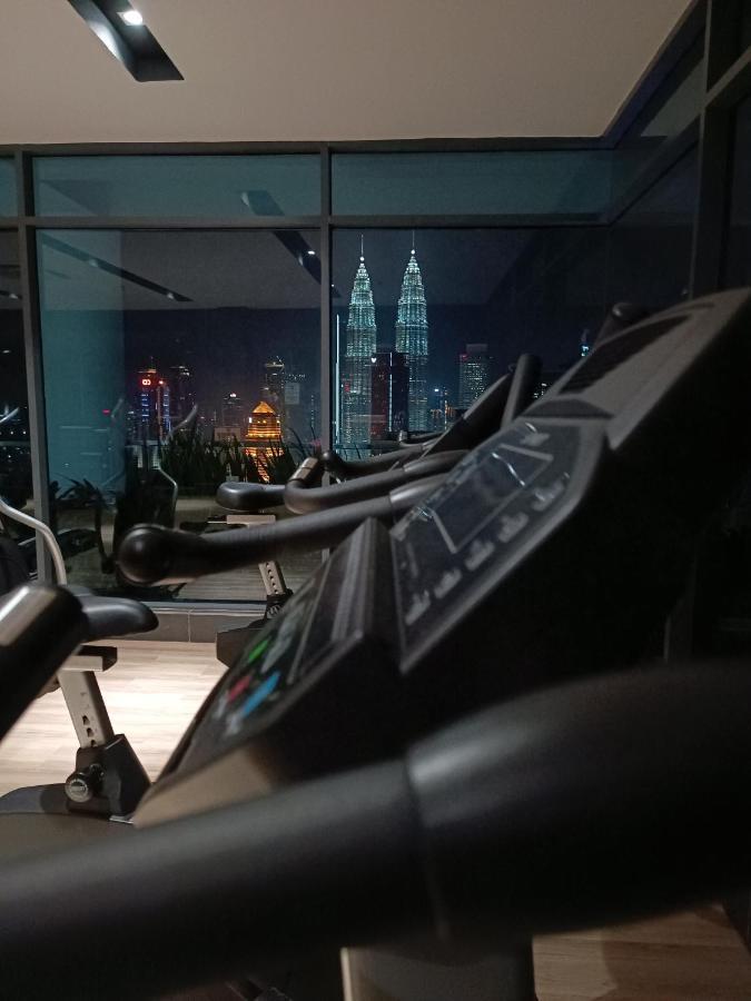 Cl 27A Insta Klcc View & Infinity Pool View Daire Kuala Lumpur Dış mekan fotoğraf